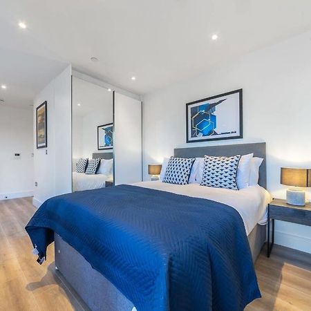 Modern Studio Apartment In East Grinstead Exteriér fotografie